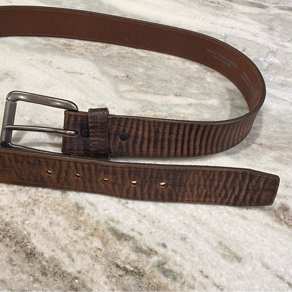 Justin Bomber Brown Top Grain Leather Belt 44 EUC - Picture 6 of 12